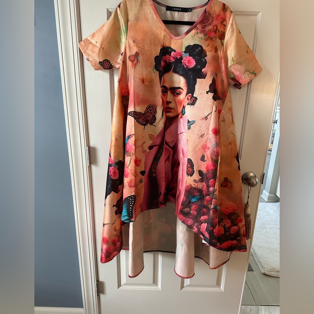 Frida Kahlo Motif High Low Dress with Artistic Print